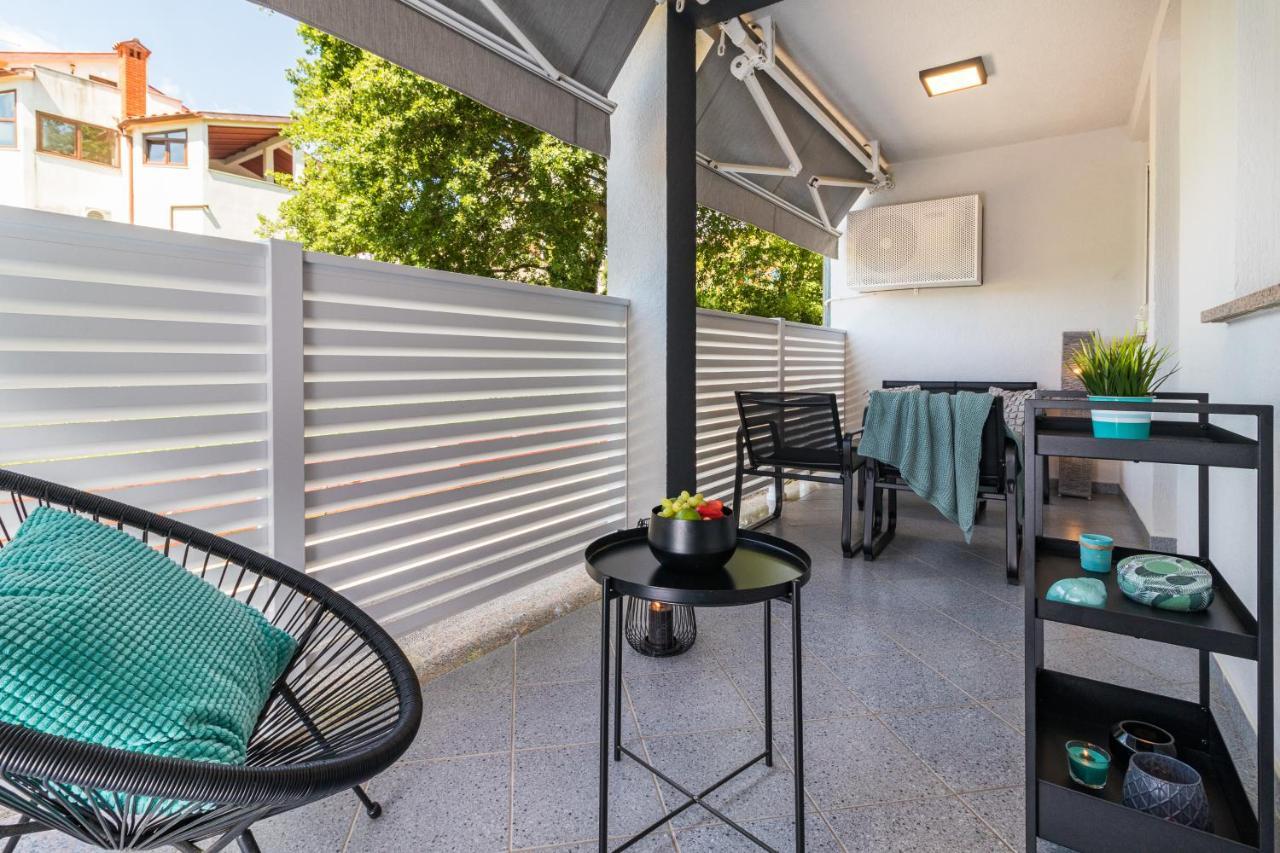 New Apartment Near Sea With 3 Bedrooms And 2 Bathrooms Pula Exterior photo